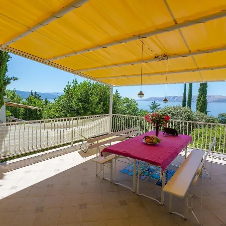 Apartment Laurem.1 Novi Vinodolski